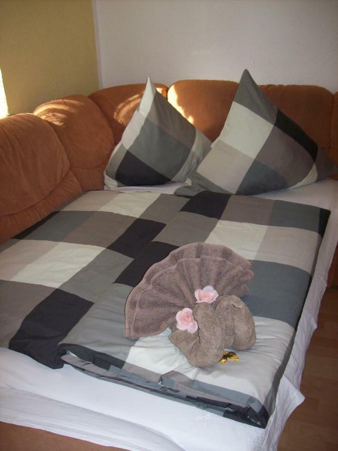 Apartment Fewo Efosa 카펠그라펜하우젠 외부 사진